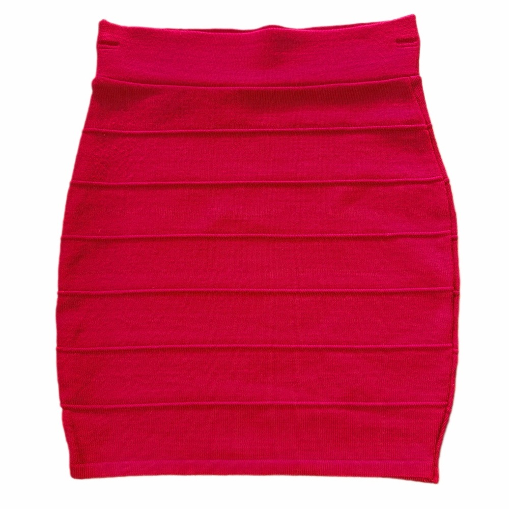Love Culture- Vibrant Red Pencil Skirt (sz s) NWOT